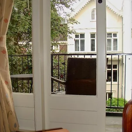 Apartament Brem's *